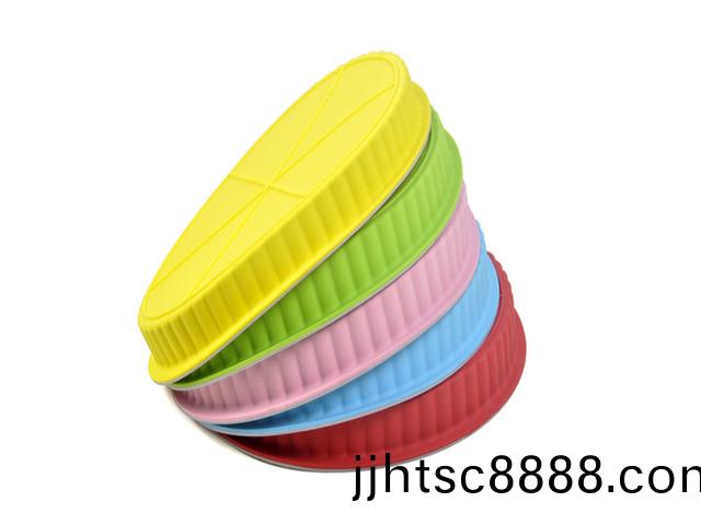 硅膠餐具(ju)託(tuo)盤